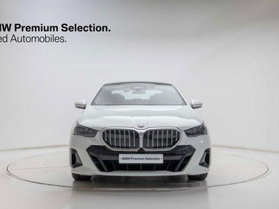 2025 BMW 5 SERIES photo 2