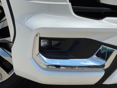 2025 Toyota LAND CRUISER 300 — миниатюра 24