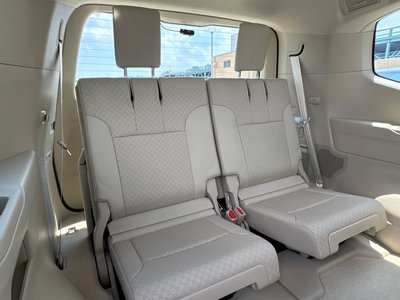 2025 Toyota LAND CRUISER 300 — миниатюра 68