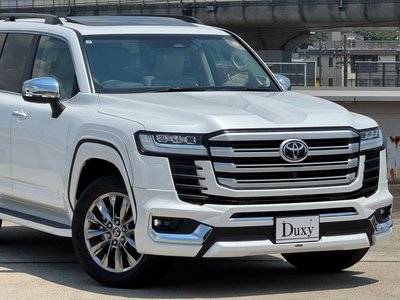 2025 Toyota LAND CRUISER 300 — миниатюра 21