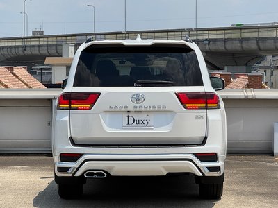 2025 Toyota LAND CRUISER 300 — миниатюра 33