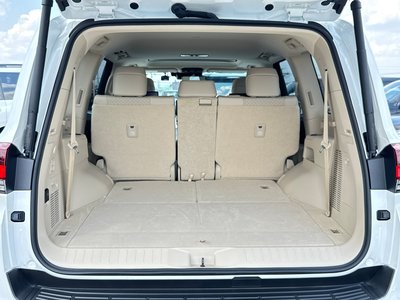 2025 Toyota LAND CRUISER 300 — миниатюра 74