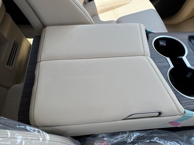 2025 Toyota LAND CRUISER 300 — миниатюра 64