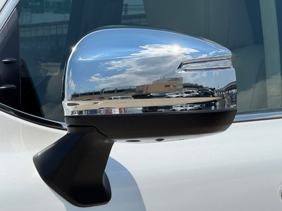 2025 Toyota LAND CRUISER 300 — миниатюра 29
