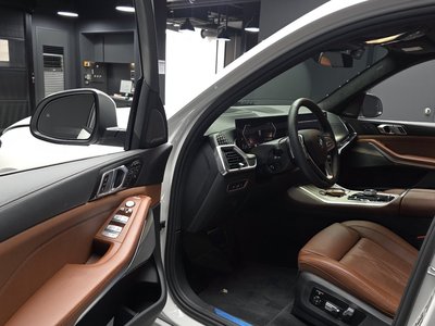 2025 BMW X7 — миниатюра 13