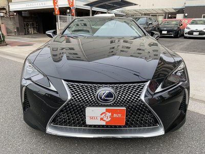 LEXUS LC - 10
