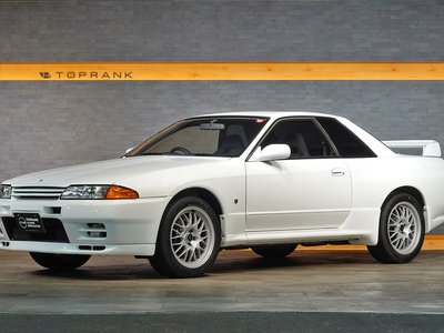NISSAN SKYLINE GT-R - 1