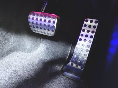 MERCEDES-BENZ AMG GT - 9