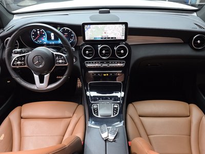 2021 Mercedes-BENZ GLC photo 5