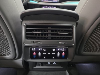 صورة مصغرة 18 لـ 2023 AUDI Q8
