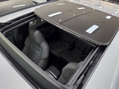 صورة مصغرة 20 لـ 2023 AUDI Q8