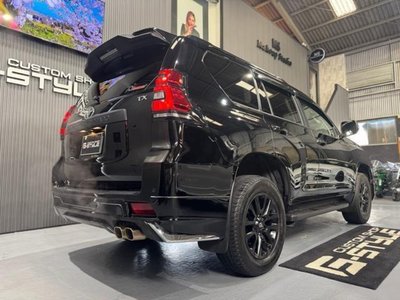 TOYOTA LAND CRUISER PRADO - 9
