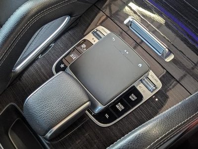 MERCEDES-BENZ GLE - 9