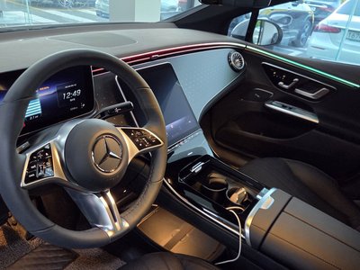 2024 Mercedes-BENZ EQE — миниатюра 15