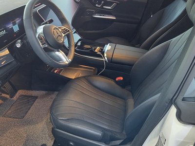 2024 Mercedes-BENZ EQE photo 10