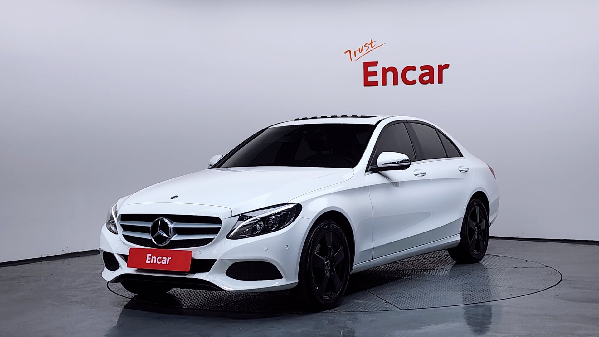 MERCEDES-BENZ C-CLASS - View 1