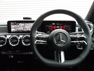 2025 Mercedes-BENZ A-CLASS — миниатюра 35