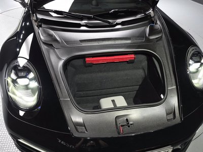 صورة 7 لـ 2023 Porsche 911