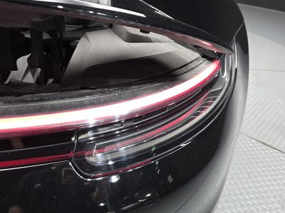 صورة 10 لـ 2023 Porsche 911