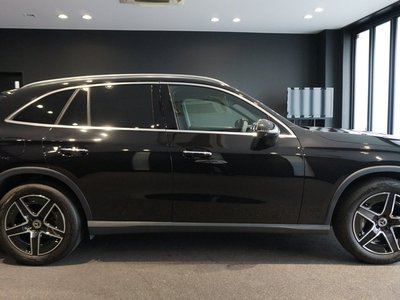 MERCEDES-BENZ GLC - 10