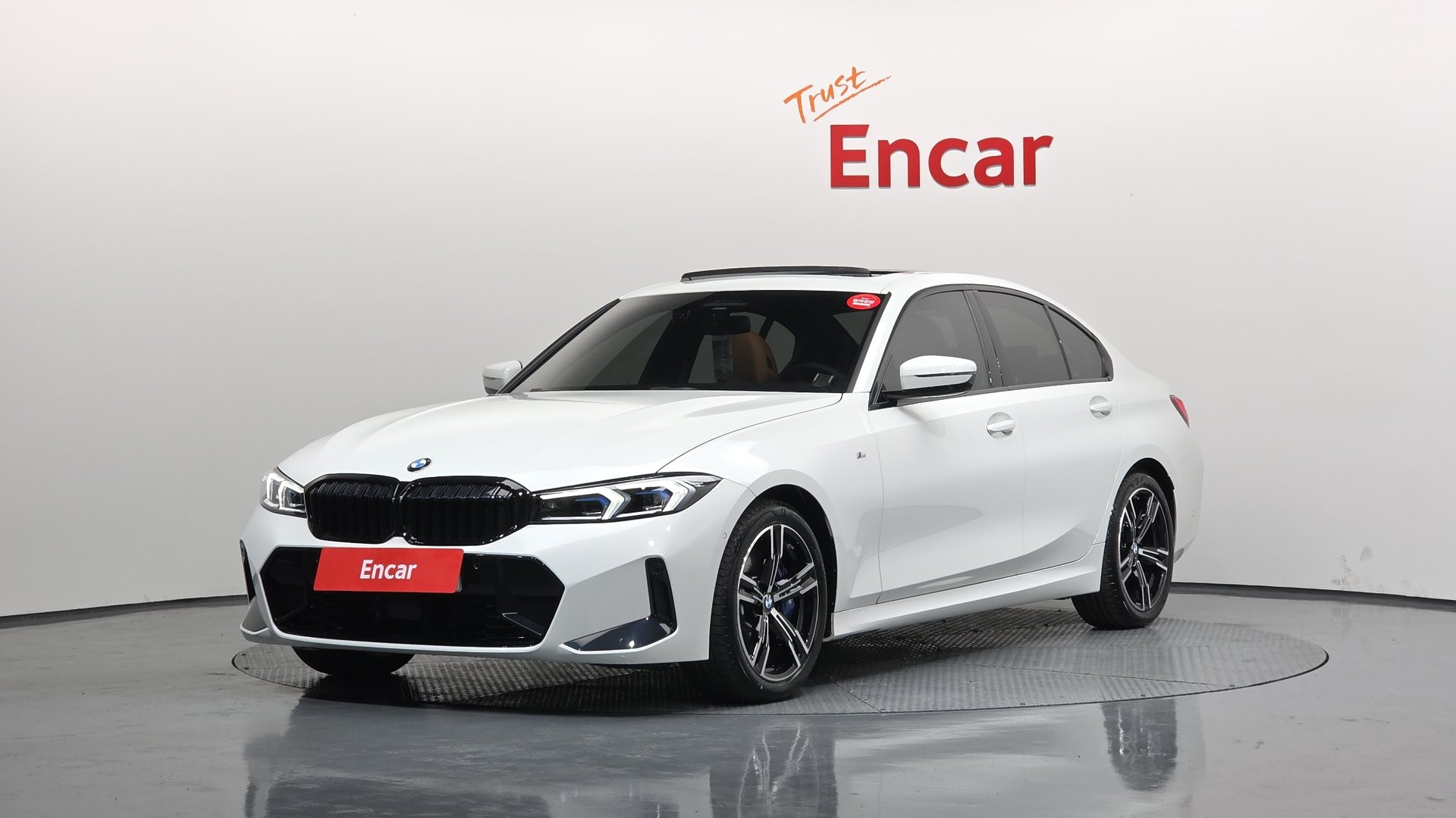 BMW 3 SERIES - View 1