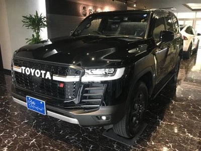 TOYOTA LAND CRUISER 300 - 1