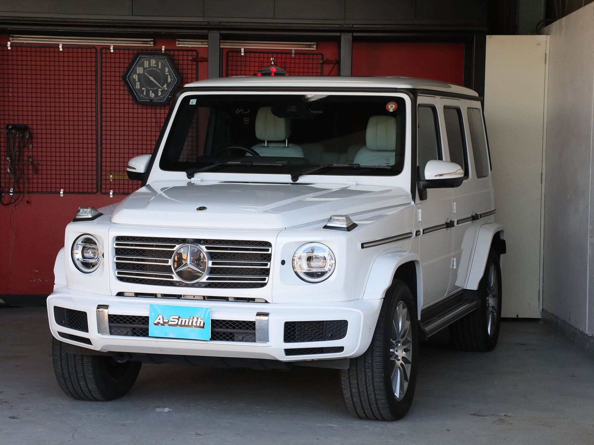 MERCEDES-BENZ G-CLASS - View 1