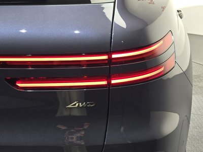 صورة 10 لـ 2024 Genesis GV70