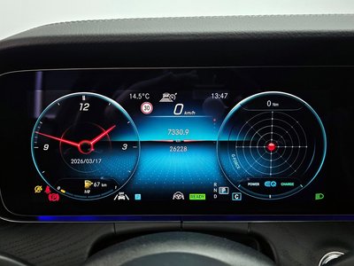 MERCEDES-BENZ CLS - 8