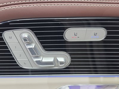 2023 Mercedes-BENZ GLS — миниатюра 34