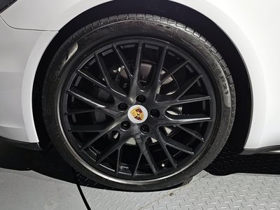 PORSCHE PANAMERA - 6