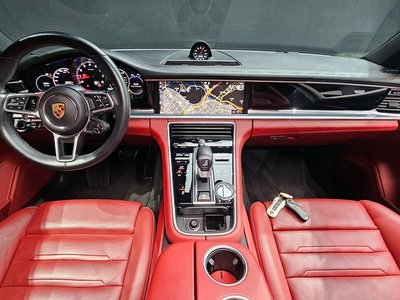 PORSCHE PANAMERA - 5