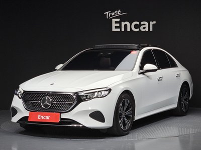 MERCEDES-BENZ E-CLASS - 1