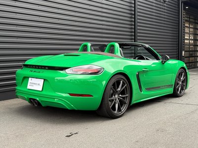 2022 Porsche 718 — миниатюра 16