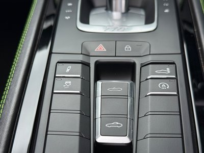 2022 Porsche 718 缩略图 29