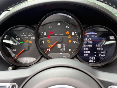 2022 Porsche 718 缩略图 23