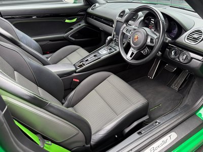 2022 Porsche 718 缩略图 20