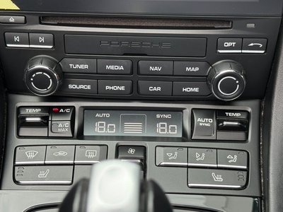 2022 Porsche 718 缩略图 28