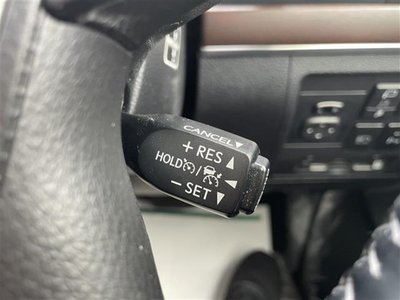 TOYOTA LAND CRUISER 200 - 7