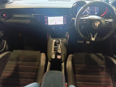 صورة مصغرة 33 لـ 2025 ALFA Romeo JUNIOR