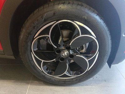 صورة مصغرة 18 لـ 2025 ALFA Romeo JUNIOR