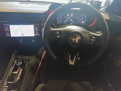 صورة مصغرة 34 لـ 2025 ALFA Romeo JUNIOR