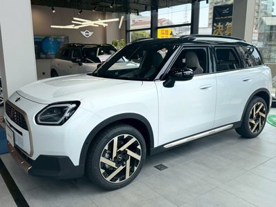 MINI COUNTRYMAN - 5
