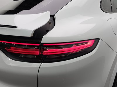 2022 Porsche CAYENNE 照片 10