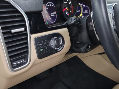 2022 Porsche CAYENNE 缩略图 33