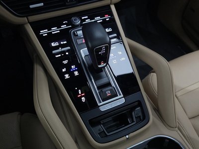 2022 Porsche CAYENNE 缩略图 12