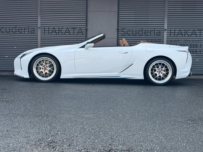 LEXUS LC CONVERTIBLE - 9