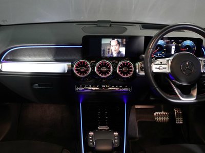 MERCEDES-BENZ GLB - 6