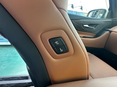 TOYOTA VELLFIRE - 10