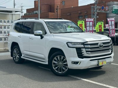 TOYOTA LAND CRUISER - 8